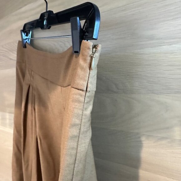 Bundle of Fall Skirts: The Limited, 3 Skirts, Size 6-8/Medium - Picture 3 of 16